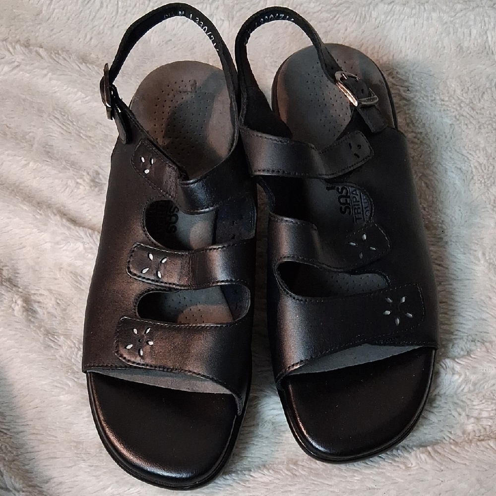 SAS Women's Classic Black Sandals